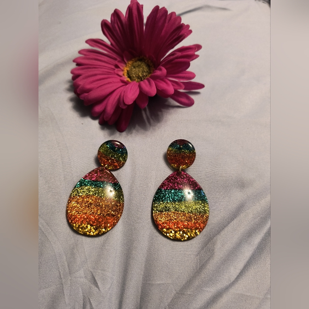 Multicolor Glitter Drop Earrings